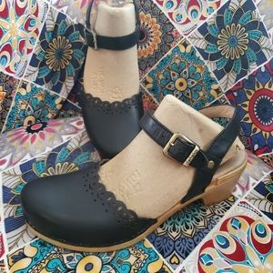 DANSKO Mary Jane Sandals.  Black/Scalloped/Eyelet trim. Size 40